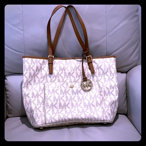 Handbags - Michael Kors